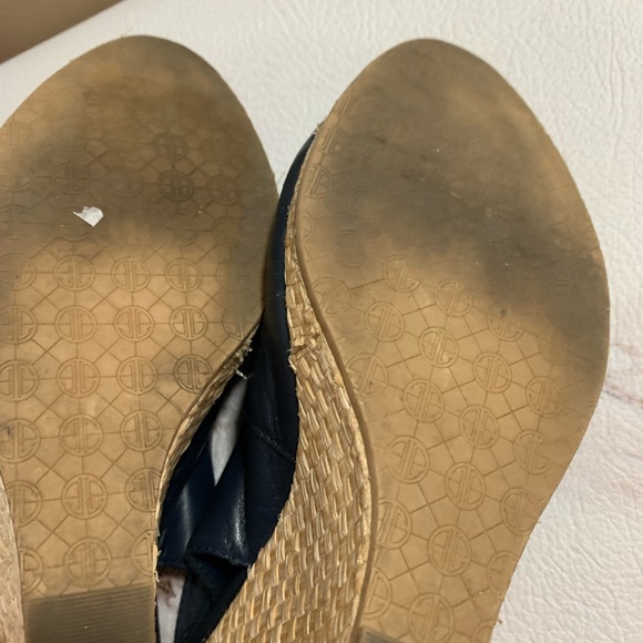 Lilly Pulitzer Krisie Wedge Sling Back Sandals Navy Blue Women's 8.5. - Picture 10 of 10